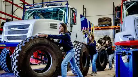 Imagen 1 de El sueño roto de Helena Tarruell y el 'tiet' Tibau