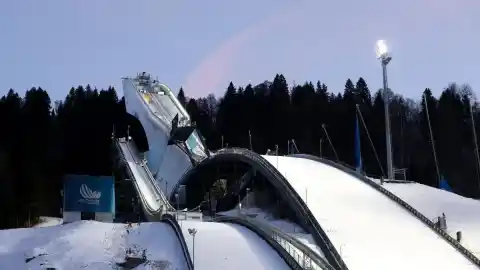 Imagen 1 de Las mejores imágenes del triunfo de Domen Prevc en los saltos de Garmisch-Partenkirchen