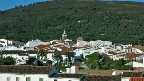 Imagen 1 de El pueblo con la Cabalgata de Reyes más antigua de Andalucía que ha sido declarada Fiesta de Interés Turístico