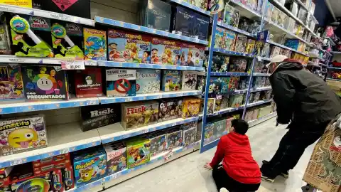 Imagen 1 de Cómo detectar si un juguete contiene tóxicos como plomo o ftalatos antes de dárselo a tus hijos