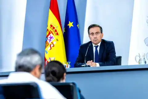 Imagen 1 de España llama a la “desescalada” en Venezuela tras el ataque de EE UU y se ofrece a mediar