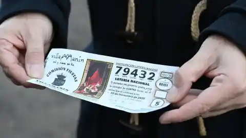 Imagen 1 de Villamanín habilitará una web segura para registrar las papeletas premiadas del Gordo