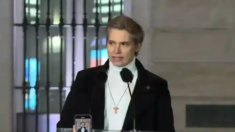 Imagen 1 de Carlos Baute celebra la captura de Maduro: "Al fin el señor Trump dijo que ya atrapó al sátrapa"