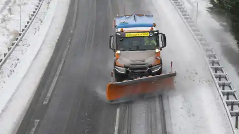 Imagen 1 de La borrasca ‘Francis’ afectará a la circulación con nevadas y lluvias intensas en la Península
