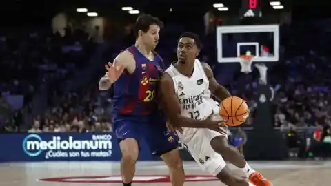 Imagen 1 de ¿Quién dijo miedo? El Barça de Pascual gana el clásico y firma su primera proeza