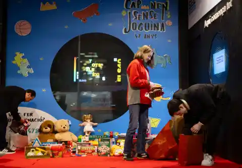 Imagen 1 de De Serrat a Rosalía, las estrellas del ‘Cap Nen Sense Joguina’ de SER Catalunya