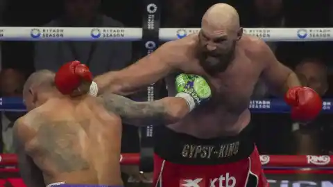 Imagen 1 de Tyson Fury, el 'Rey Gitano' excampeón de los pesos pesados, anuncia su regreso al boxeo