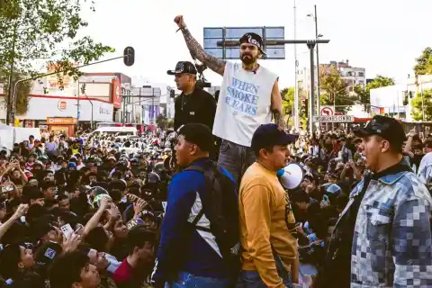 Imagen 1 de Una rodada convocada por el creador de contenido Maestro Shifu termina con cinco jóvenes atropellados en Ciudad de México