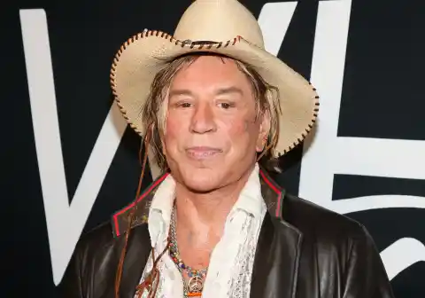 Imagen 1 de Mickey Rourke recauda fondos para evitar ser desahuciado de su casa de Los Ángeles: “La fama no protege contra las dificultades”