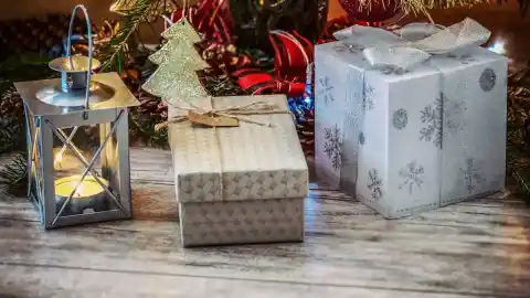 Imagen 1 de ¿Hay que pagar a Hacienda por los regalos de Reyes? Estos son los casos en los que se debe pasar por caja