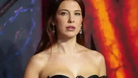 Imagen 1 de Rodeada de naturaleza y con estilo británico: así es la casa de Millie Bobby Brown