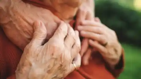 Imagen 1 de Una gota de sangre de la yema del dedo podría servir para detectar el alzhéimer