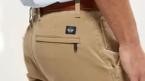 Imagen 1 de Querrás un pantalón Dockers para cada día de 2026: rebajas de enero hasta el 70%