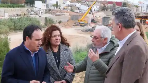 Imagen 1 de La batalla electoral tras dana: PP y PSPV intensifican su estrategia en la zona cero