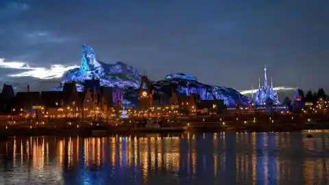 Imagen 1 de Olaf cobrará vida el 29 de marzo en el nuevo mundo que Disneyland París dedica a Frozen