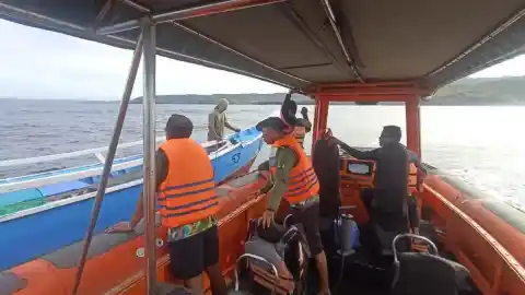 Imagen 1 de Hallado el cuerpo de uno de los dos niños de la familia valenciana que naufragó en Indonesia