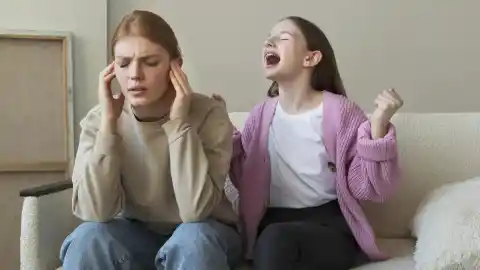 Imagen 1 de Becky Kennedy, psicóloga infantil: "Soy madre de tres hijos y esto es lo que hago cuando estoy abrumada"