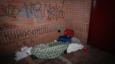 Imagen 1 de Muere un hombre sin techo en Badalona en plena ola de frío