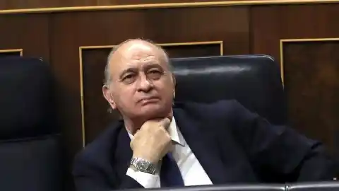 Imagen 1 de La policía política del PP llega al banquillo en plena tormenta judicial en el PSOE