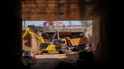 Imagen 1 de Madrid enfila su segundo año en obras con la meta de culminar Conde de Casal, Castellana, Ventas y A-5... y la duda del bulevar de Alcalá