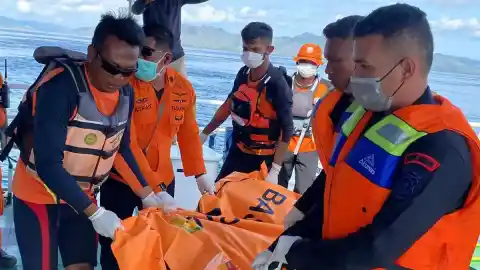 Imagen 1 de La cuenta atrás en Indonesia: solo falta encontrar el cuerpo de un niño valenciano