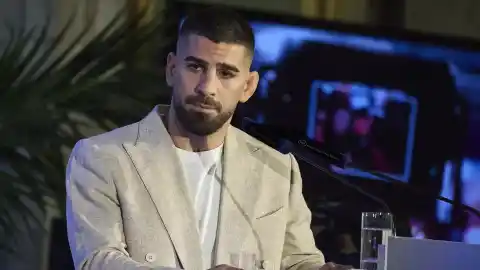 Imagen 1 de Ilia Topuria, citado hoy en un Juzgado de Violencia Sobre la Mujer de Móstoles