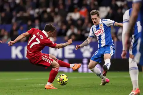 Imagen 1 de El Espanyol sufre, pero vence a un gran Sevilla