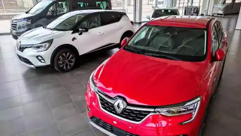 Imagen 1 de Limbo en las ayudas a la compra de coches: los concesionarios piden aprobar ya el nuevo plan