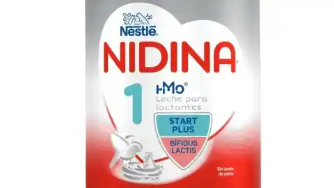 Imagen 1 de Nestlé retira varios lotes de leche de fórmula por la posible presencia de una bacteria