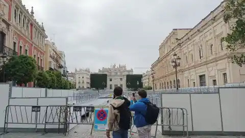 Imagen 1 de Abierto el plazo para renovar las sillas y los palcos de Semana Santa en Sevilla, que suben casi un 3%