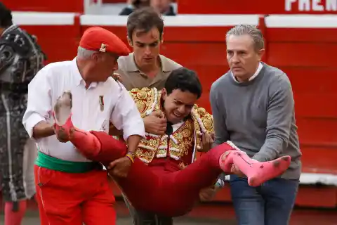 Imagen 1 de El diestro colombiano Juan de Castilla, gravemente herido en Manizales