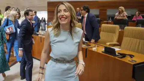 Imagen 1 de Guardiola ofrecerá a Vox entrar en el gobierno en las negociaciones previstas para la próxima semana