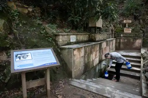 Imagen 1 de El pueblo de Font Vella ahogado por el recibo del agua