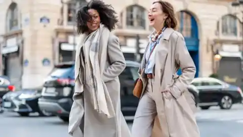 Imagen 1 de Adiós a los vaqueros: los pantalones que son tendencia en 2026 por elegancia y originalidad