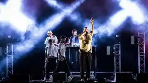 Imagen 1 de 31 FAM hace del Palau su playground sonoro