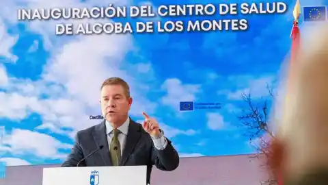 Imagen 1 de Page pide elecciones generales ante una financiación que tilda de “atropello”