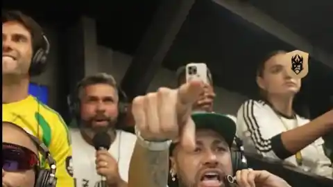 Imagen 1 de Locura en Brasil con Neymar y Kaká celebrando el triunfo ante Qatar