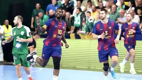 Imagen 1 de Dika Mem hace oficial que deja el Barça y ficha por el Füchse Berlin