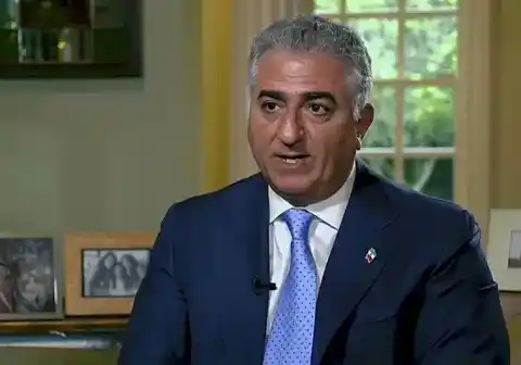 Imagen 1 de El hijo del sah de Persia asume desde el exilio el liderazgo de las protestas en Irán