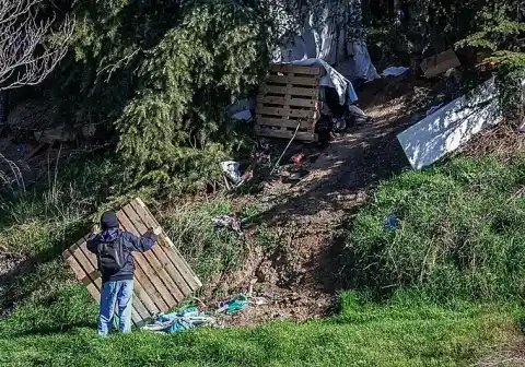 Imagen 1 de El Ayuntamiento de Madrid levantará las chabolas junto a Ventas la próxima semana