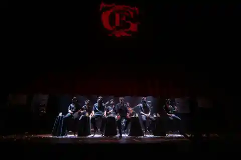 Imagen 1 de Cádiz se entrega a la batalla por las mejores coplas de su Carnaval con 123 agrupaciones de adultos