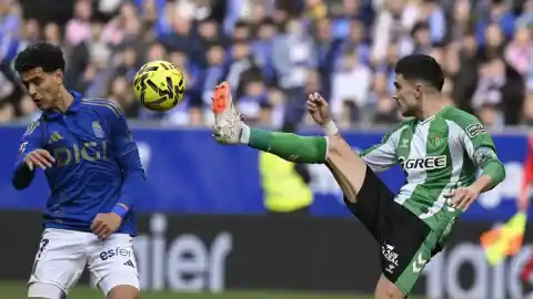 Imagen 1 de El Oviedo marca tres meses después pero no puede tumbar al Betis