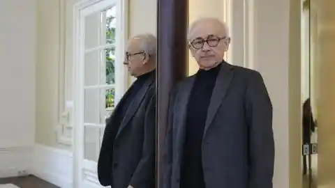 Imagen 1 de Antonio Damasio: “Me preocupa que la IA haga que los jóvenes estén menos preparados como humanos”