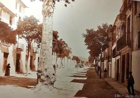 Imagen 1 de La transformación del 'pueblo de los juguetes' al triplicar su población