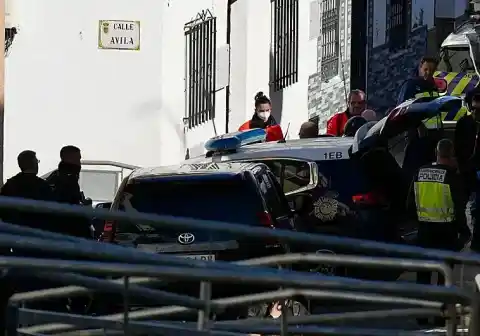Imagen 1 de Detienen al hombre atrincherado en una vivienda en Camas después de seis horas