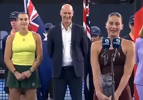 Imagen 1 de Alta tensión tras la final de Brisbane entre la ucraniana Kostyuk y la bielorrusa Sabalenka