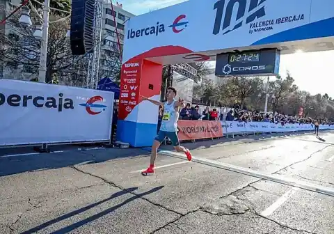 Imagen 1 de Said Mechaal critica la falta de ayudas en España tras batir el récord nacional de 10K