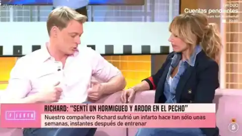 Imagen 1 de Richard Pena, la voz de 'First Dates', revela entre lágrimas que ha sufrido un infarto: "Una batalla psicológica"