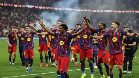 Imagen 1 de El Barça sigue instalado en las nubes en la Supercopa