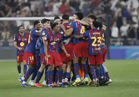 Imagen 1 de Xabi quiere pasar página: «Duele pero le damos la enhorabuena al Barça»